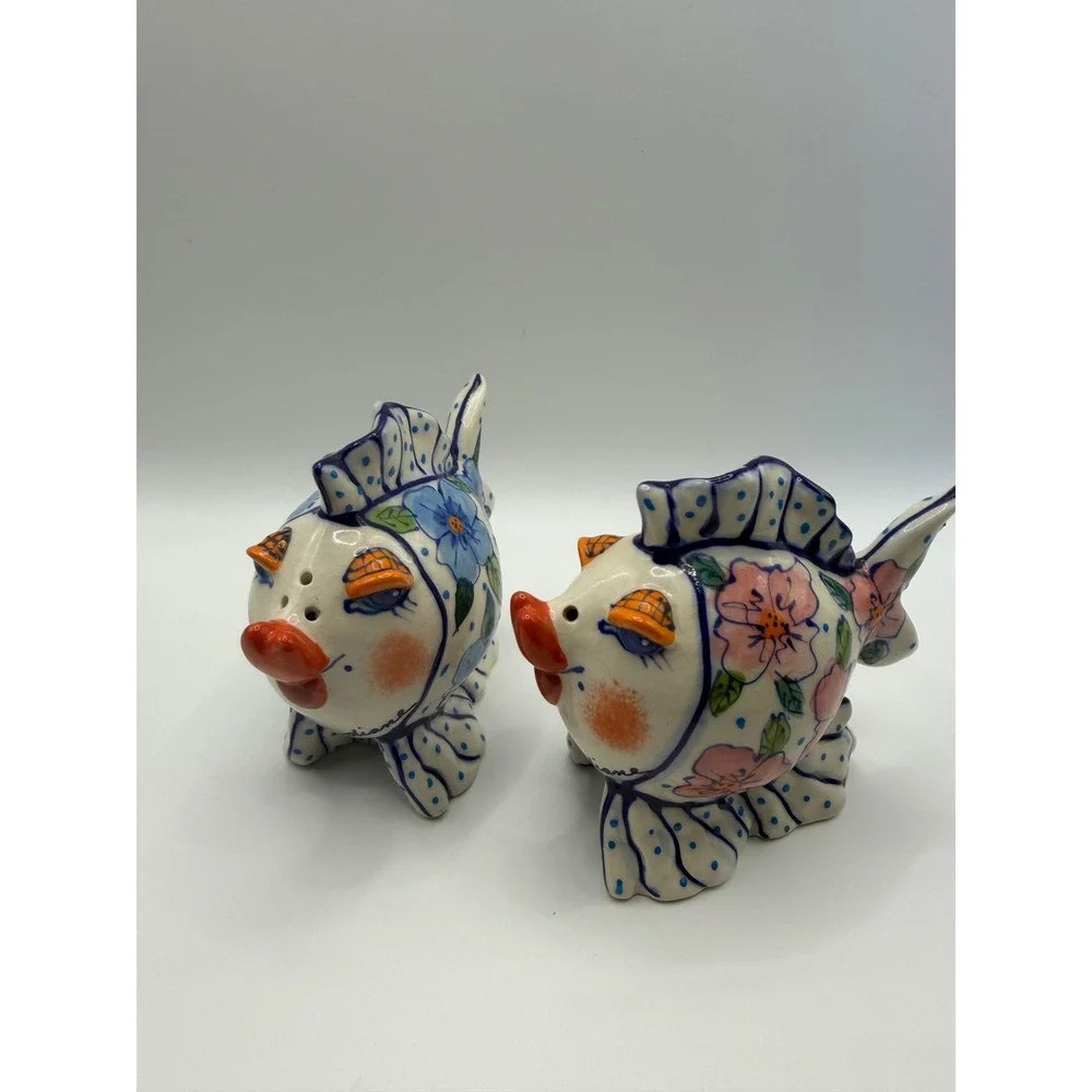 2002 Authentic Diane Stoneware Kissing Fish Salt and Pepper Shaker Ceramic 2002
